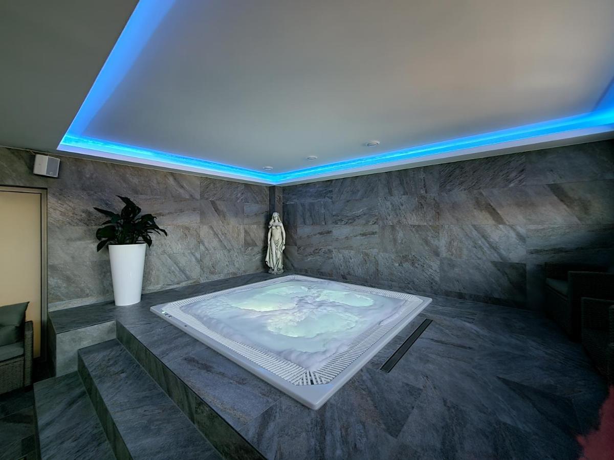 Chaty Krusetnica S Luxusnym Privatnym Wellness Ngoại thất bức ảnh