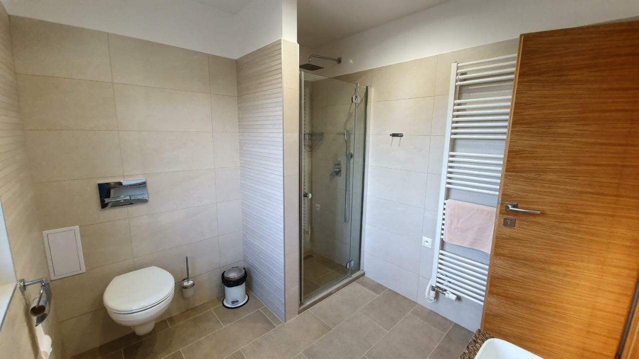 Chaty Krusetnica S Luxusnym Privatnym Wellness Ngoại thất bức ảnh